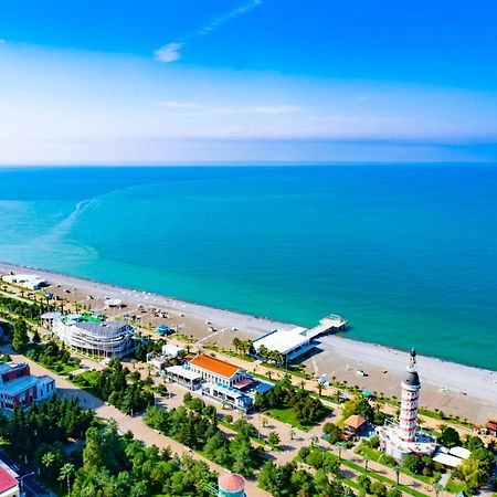 Orbi City In Batumi Batoumi Extérieur photo