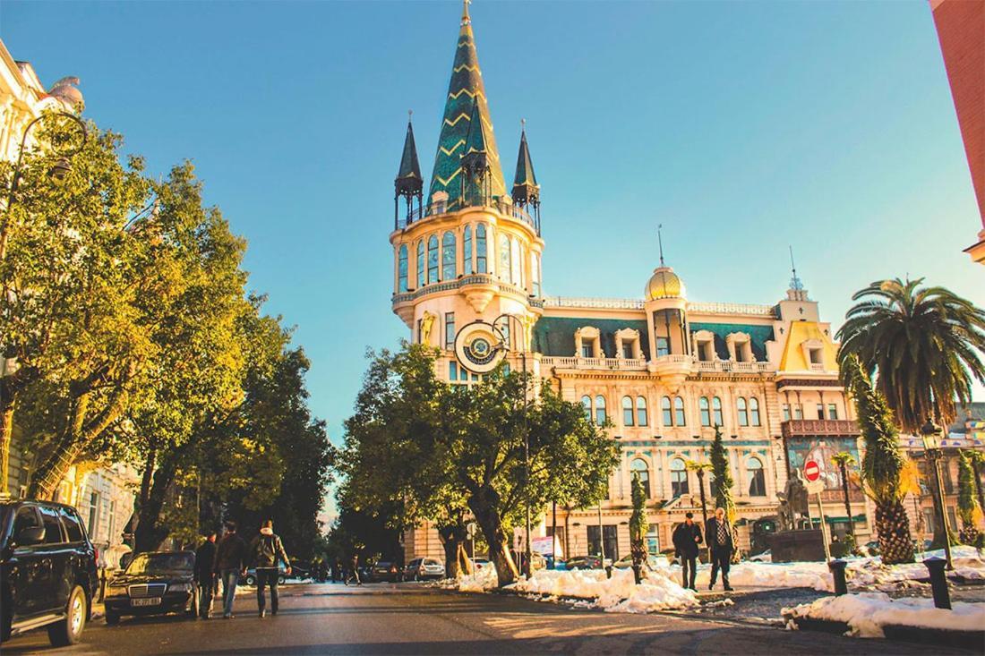 Orbi City In Batumi Batoumi Extérieur photo