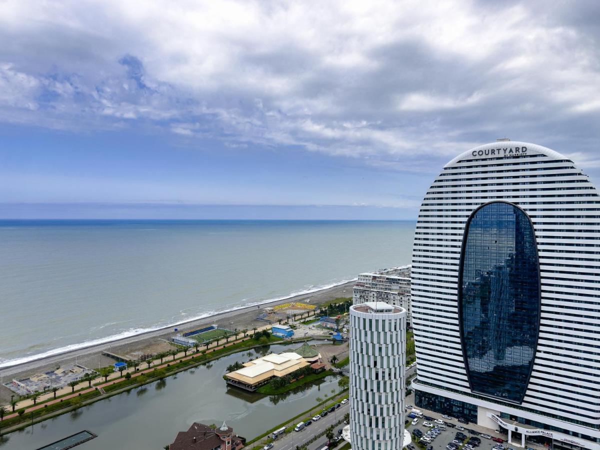 Orbi City In Batumi Batoumi Extérieur photo